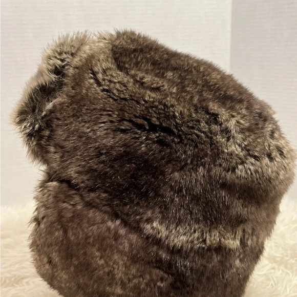 ushanka winter hat - Picture 3 of 7